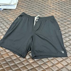 Men’s Vuori athletic shorts